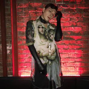 Meet your Posher, Deriq